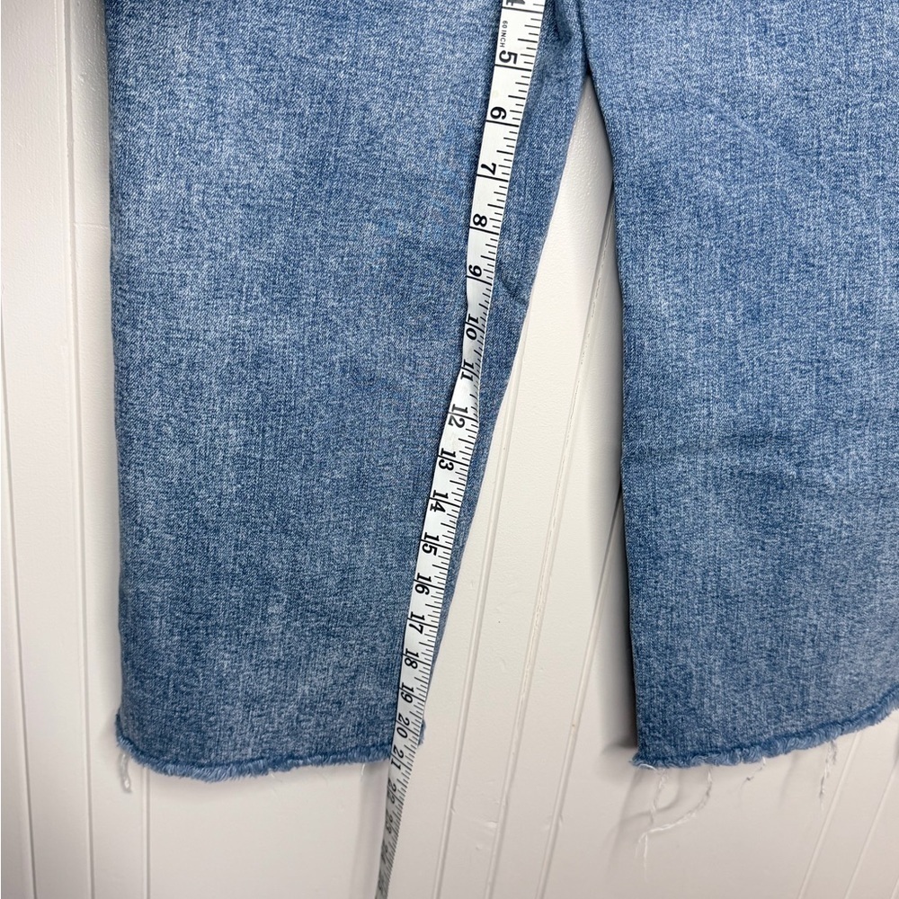 Express Super High Waisted Ripped Modern Straight Jeans - Picture 7 of 9